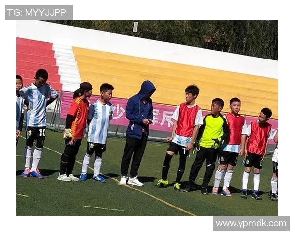 踢足球如何科学选拔球星全面解析培养未来绿茵核心力量